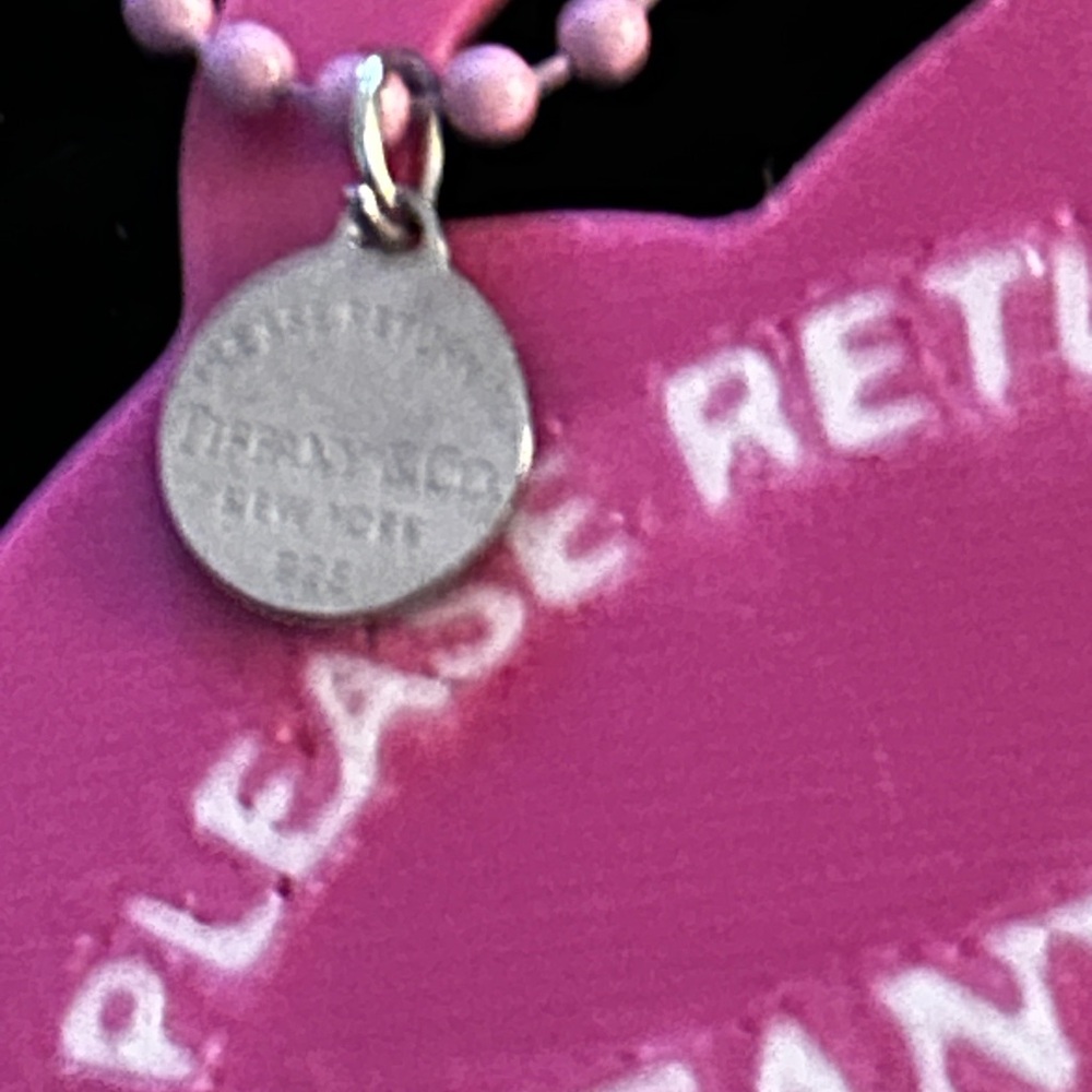 Affordable little 3D printed Key Chain with 925 silver tag.   Super cute - Picture 3 of 3